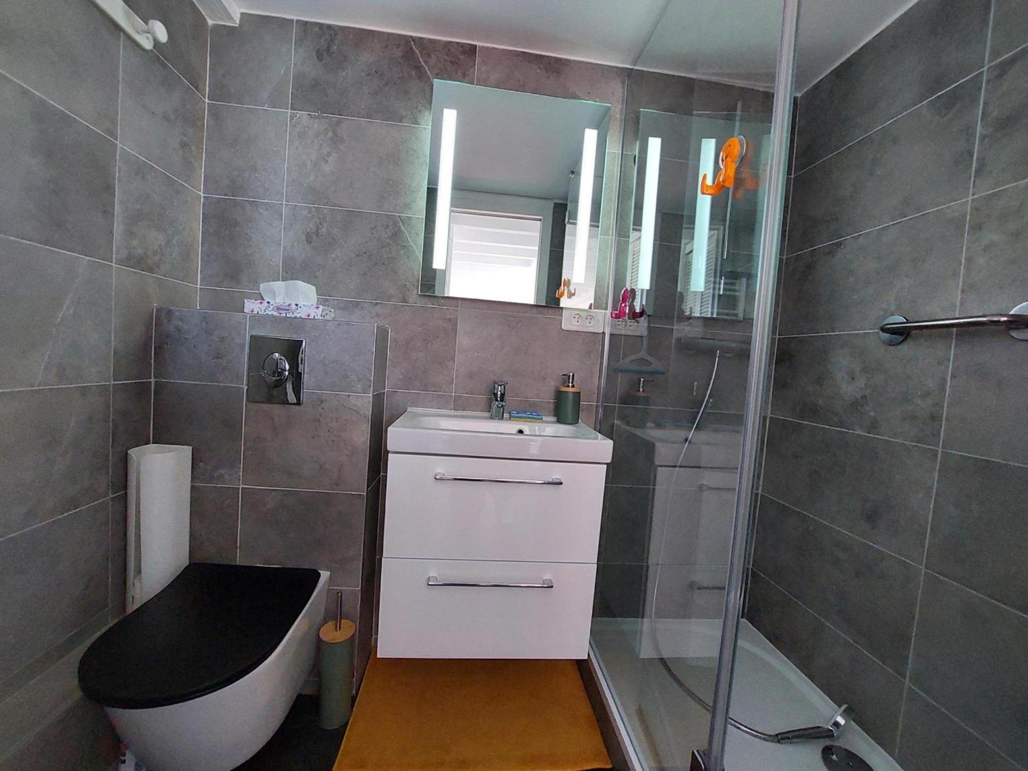 Charmant Appart Renove A 50M De La Plage Avec Balcon Et Parking - Fr-1-550-78 Royan Ngoại thất bức ảnh